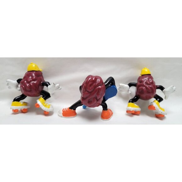 Lot of 3 Vintage California Raisins PVC Figurines Roller Skating Playing Guitar - Picture 3 of 6